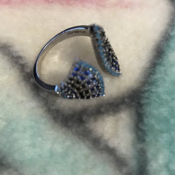 Mult Stone Pave Encrusted ring - Picture 4 of 5